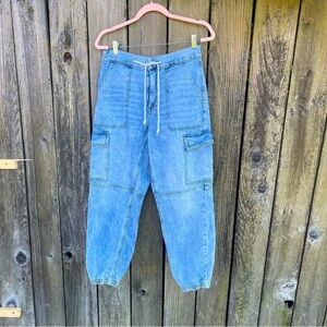 American Eagle 1977 Cargo Jogger Jeans Light Wash Women’s Regular Utility 12